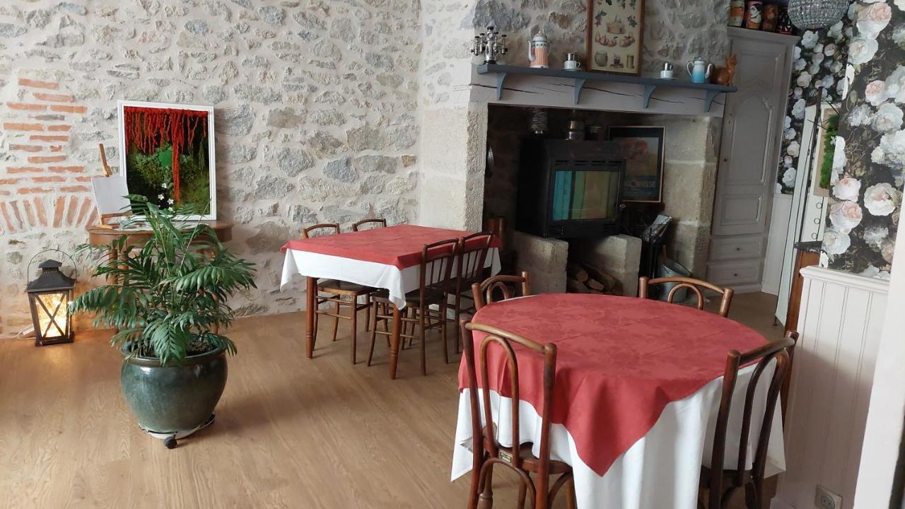 Auberge De La Tradition Correze Exterior photo